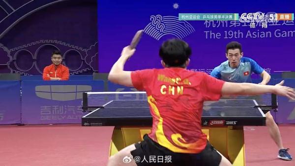 王楚钦晋级,今晚与樊振东会师男单决赛 王楚钦晋级,今晚与樊振东会师男单决赛