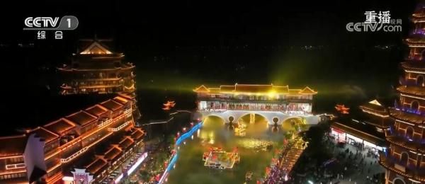 乐享多彩“双节” 新业态、新场景“点亮”假期经济 乐享多彩“双节” 新业态、新场景“点亮”假期经济