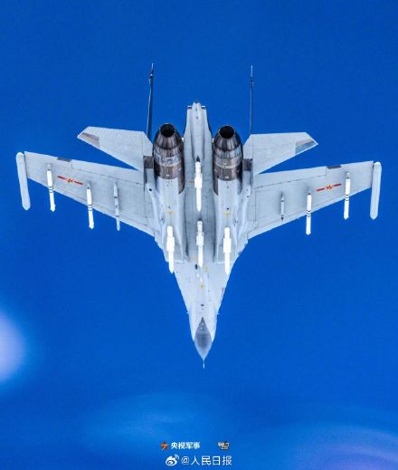 收藏空军战机高清大图