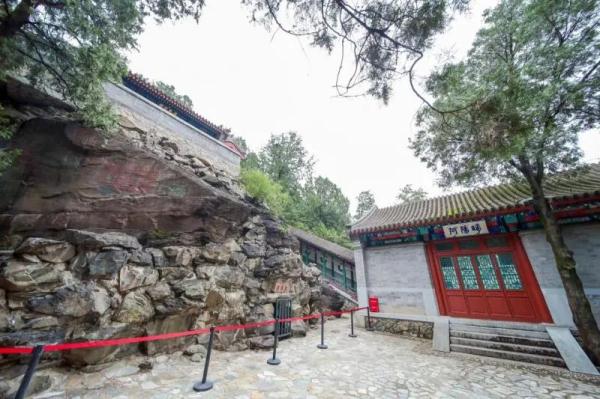 假期过半，北京市属公园推12条“冷门”游线错高峰