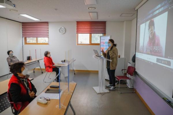 韩国新增百岁老人数量十年来翻番 韩国新增百岁老人数量十年来翻番