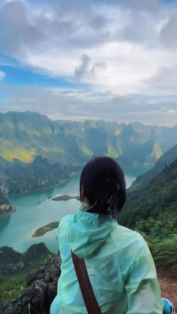 知名女演员打卡后,当地紧急提醒! 知名女演员打卡后,当地紧急提醒!