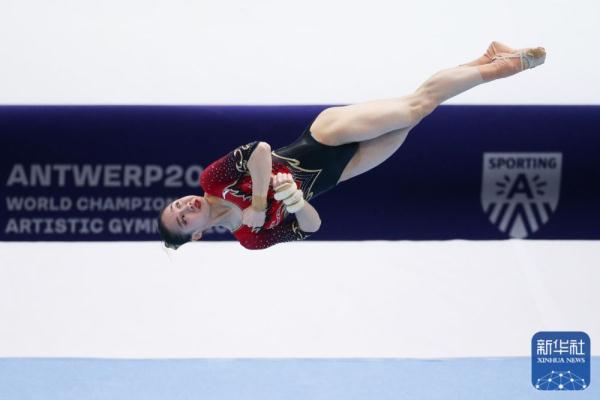 中国队晋级女团决赛 获巴黎奥运会席位