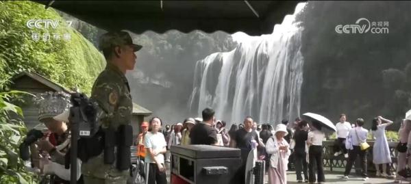 致敬奋斗者!“双节”我在岗 保障重点项目“加速跑” 致敬奋斗者!“双节”我在岗 保障重点项目“加速跑”