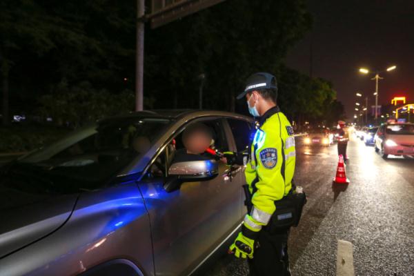 放假至今,南海已有53人被查获!全域正在严查! 放假至今,南海已有53人被查获!全域正在严查!