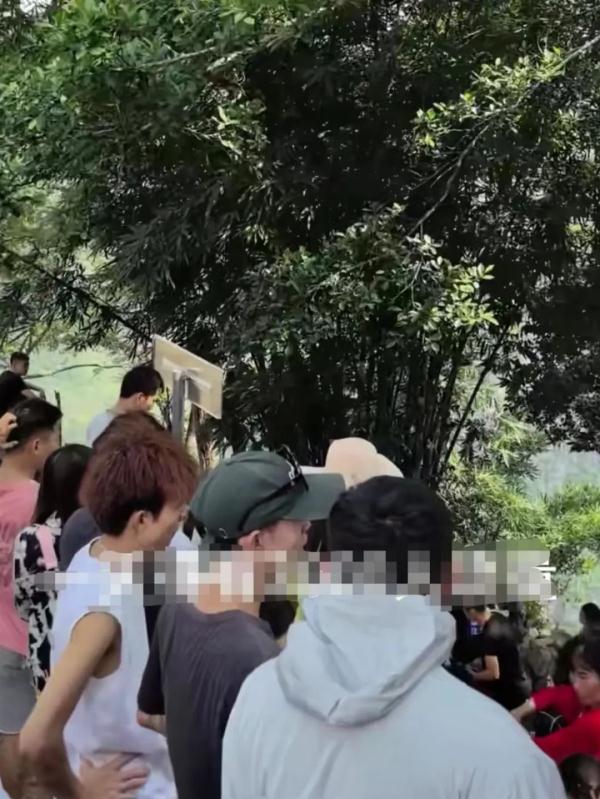 知名女演员打卡后,当地紧急提醒! 知名女演员打卡后,当地紧急提醒!