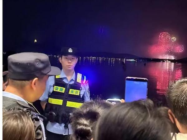 守护双节 无“毒”有我