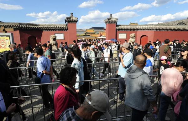 沈阳知名景区最新发布:这个时段为高峰期,请错峰参观! 沈阳知名景区最新发布:这个时段为高峰期,请错峰参观!