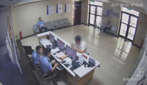 “假”警察劝我自首?真警察说:你别走! “假”警察劝我自首?真警察说:你别走!