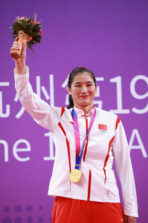 杭州亚运会|拳击女子75公斤级:李倩夺冠 杭州亚运会|拳击女子75公斤级:李倩夺冠