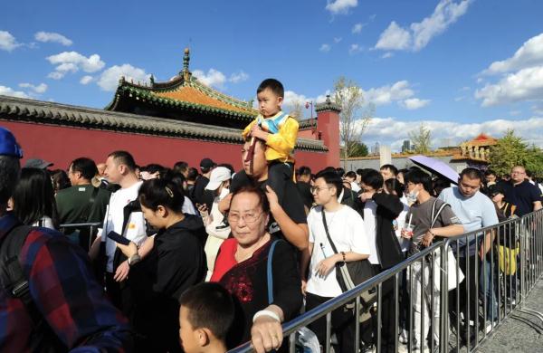 沈阳知名景区最新发布:这个时段为高峰期,请错峰参观! 沈阳知名景区最新发布:这个时段为高峰期,请错峰参观!
