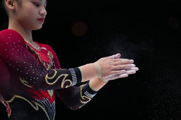 安特卫普体操世锦赛：中国队获得女子团体第四名