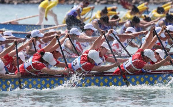 领先0.013秒,中国队惊险夺冠!“指挥官”竟是15岁少年? 领先0.013秒,中国队惊险夺冠!“指挥官”竟是15岁少年?