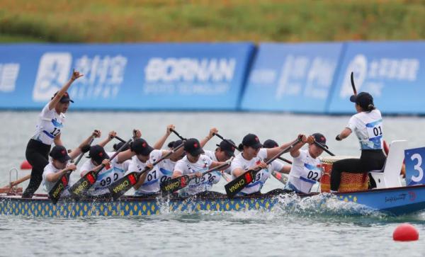 领先0.013秒,中国队惊险夺冠!“指挥官”竟是15岁少年? 领先0.013秒,中国队惊险夺冠!“指挥官”竟是15岁少年?