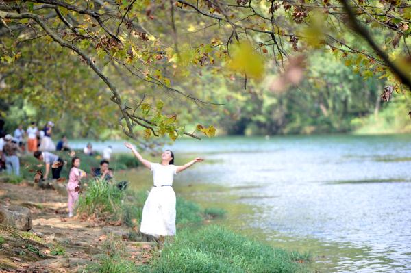 贵阳花溪：秋韵如画