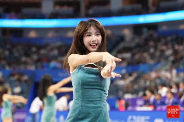 微光汇聚，成就亚运之光