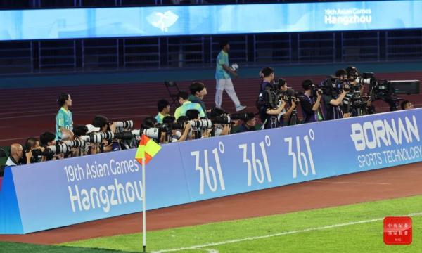 微光汇聚，成就亚运之光