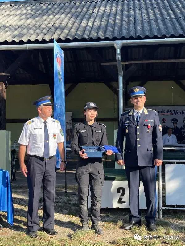 中国警察，手枪团体赛冠军！