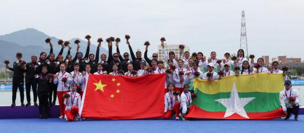 追光|在传统龙舟竞渡地,亚运龙舟赛出新的激情魅力 追光|在传统龙舟竞渡地,亚运龙舟赛出新的激情魅力