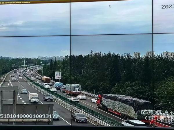 返程高峰到！四川这些高速路段堵起了→