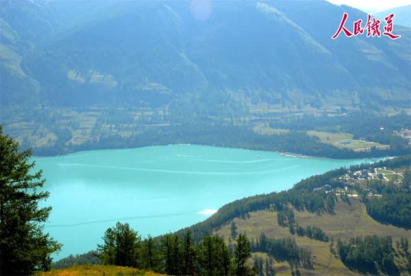 坐火车游新疆!车上还有独立卫浴 坐火车游新疆!车上还有独立卫浴