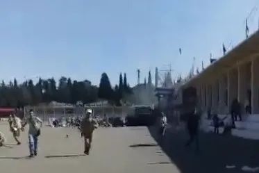 叙利亚一军事学院军官毕业典礼遭无人机袭击 已致80人遇难