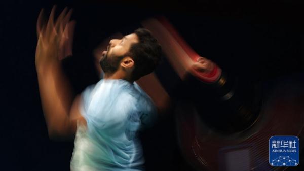 杭州亚运会｜李诗沣晋级羽毛球男单决赛