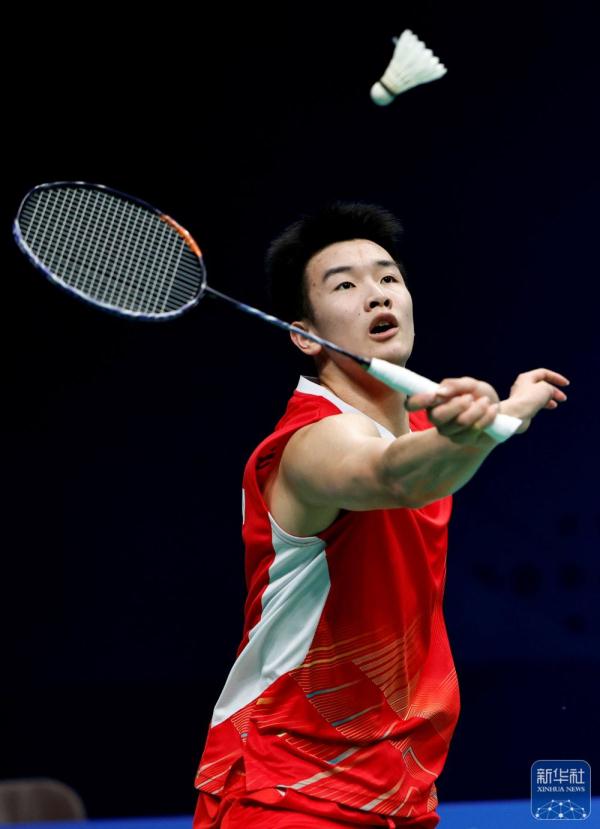 杭州亚运会李诗沣晋级羽毛球男单决赛