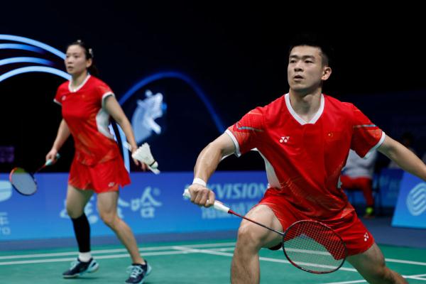 杭州亚运会｜郑思维/黄雅琼夺得羽毛球混双冠军