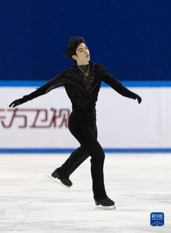 花样滑冰——2023上海超级杯男单自由滑比赛赛况