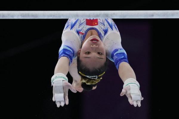 安特卫普体操世锦赛:邱祺缘夺得女子高低杠冠军 安特卫普体操世锦赛:邱祺缘夺得女子高低杠冠军