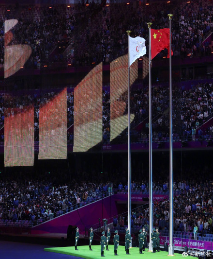 惊艳！亚运闭幕式上的中国式浪漫