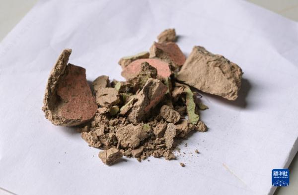 探秘秦始皇陵彩色兵马俑修复 探秘秦始皇陵彩色兵马俑修复