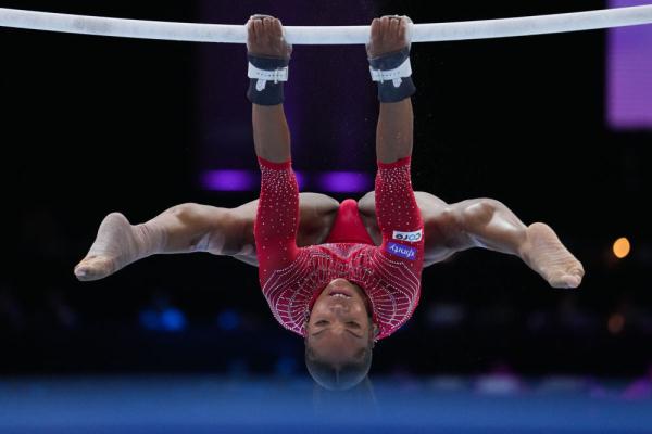 安特卫普体操世锦赛:邱祺缘夺得女子高低杠冠军 安特卫普体操世锦赛:邱祺缘夺得女子高低杠冠军