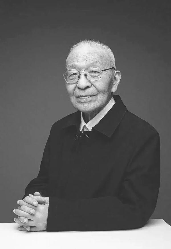 为国铸舰数十年，他被誉为“中国导弹驱逐舰之父”