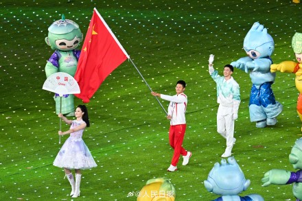 亚运三小只成运动员团宠