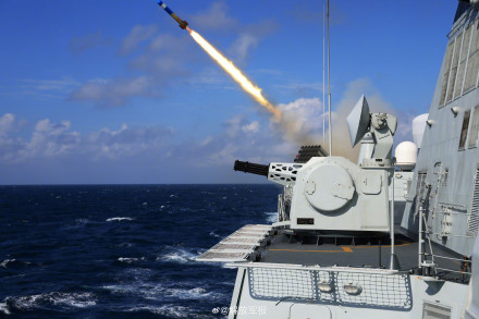 秋日练兵！直击舰艇编队海上训练