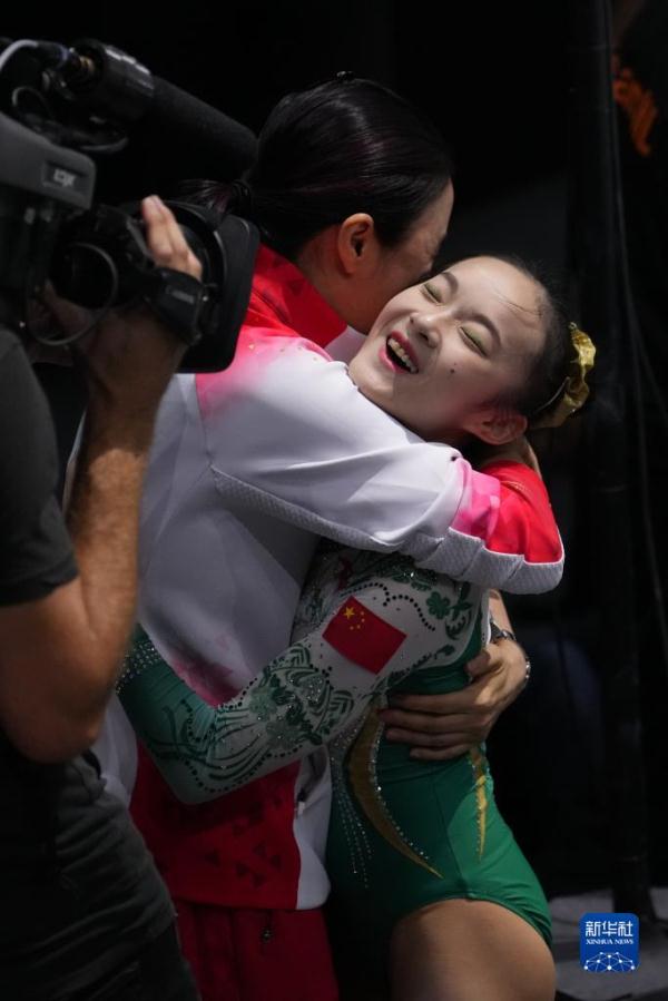 体操——安特卫普世锦赛：周雅琴夺得女子平衡木亚军