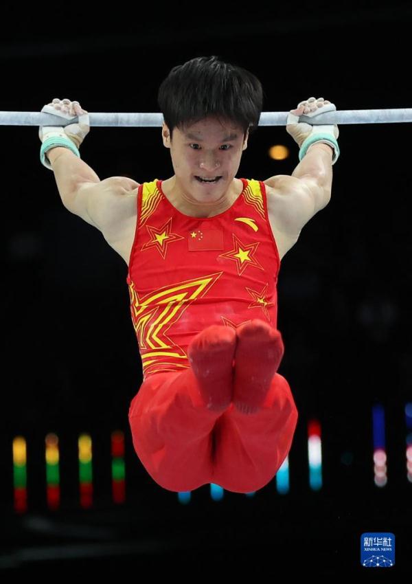 体操——世锦赛:苏炜德获单杠季军 体操——世锦赛:苏炜德获单杠季军