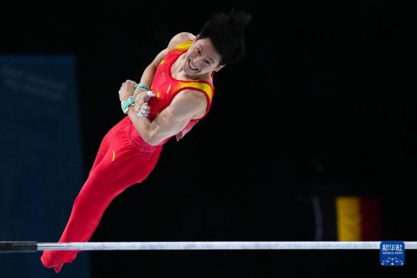 体操——世锦赛:苏炜德获单杠季军 体操——世锦赛:苏炜德获单杠季军