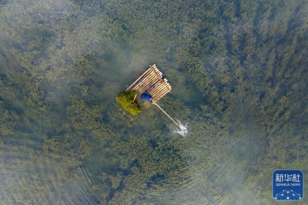 湖南涟源：净化水质 提升环境