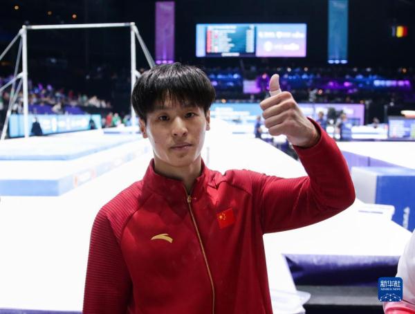 体操——世锦赛:苏炜德获单杠季军 体操——世锦赛:苏炜德获单杠季军