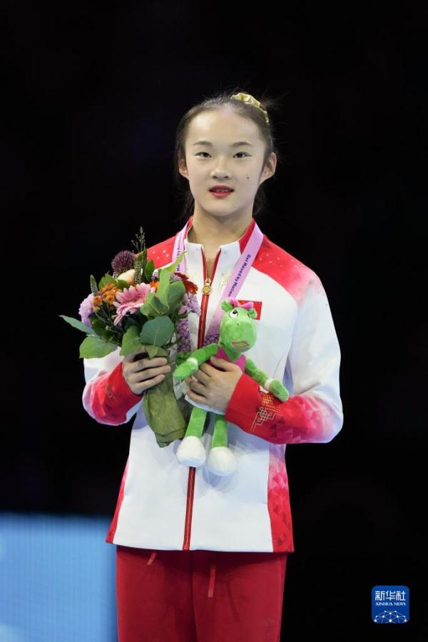 体操——安特卫普世锦赛：周雅琴夺得女子平衡木亚军