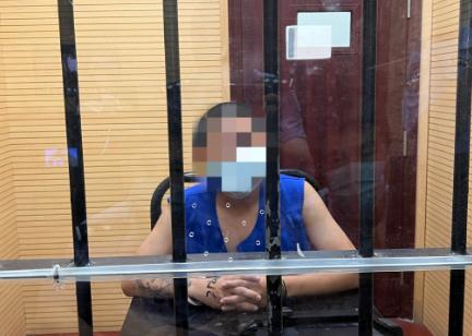 一折卖四叶草五花手链?男子售假冒奢侈品,半年入账千万被抓!小心这些骗局 一折卖四叶草五花手链?男子售假冒奢侈品,半年入账千万被抓!小心这些骗局