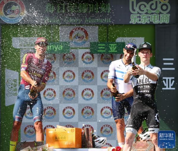 第十四届环海南岛国际公路自行车赛落幕