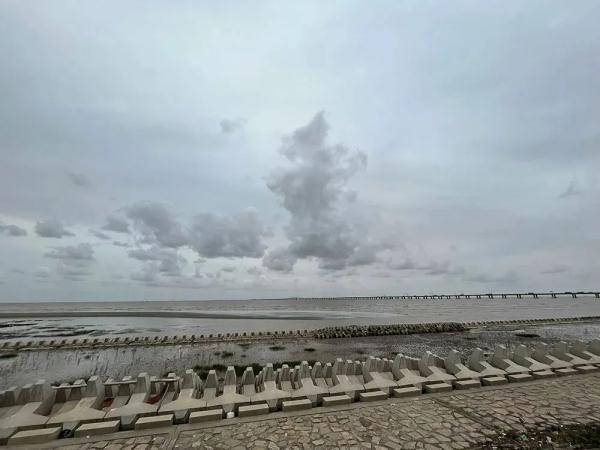 涨退潮、离岸流、野海滩……海边这些危险要关注! 涨退潮、离岸流、野海滩……海边这些危险要关注!
