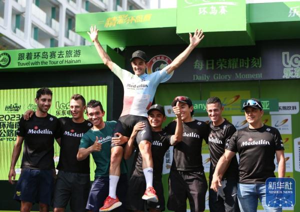 第十四届环海南岛国际公路自行车赛落幕