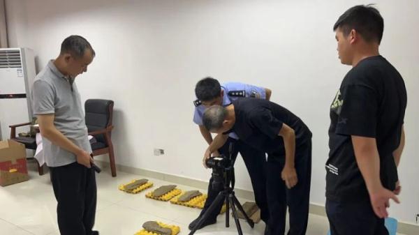 苦苦追寻24年的真相， 杀人嫌犯“哑巴”终落网