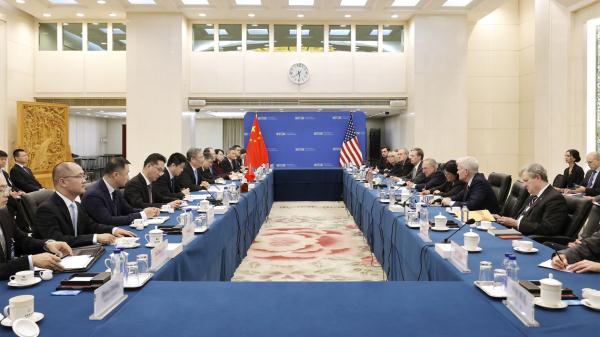 商务部部长王文涛会见美国国会参议院多数党领袖舒默一行