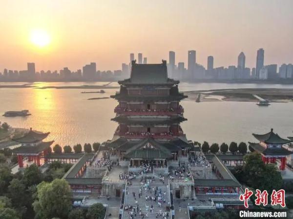 “和朋友出去旅行闹崩”，咋整？